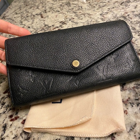 Authentic Louis Vuitton Empreinte Sarah Wallet - Picture 1 of 15